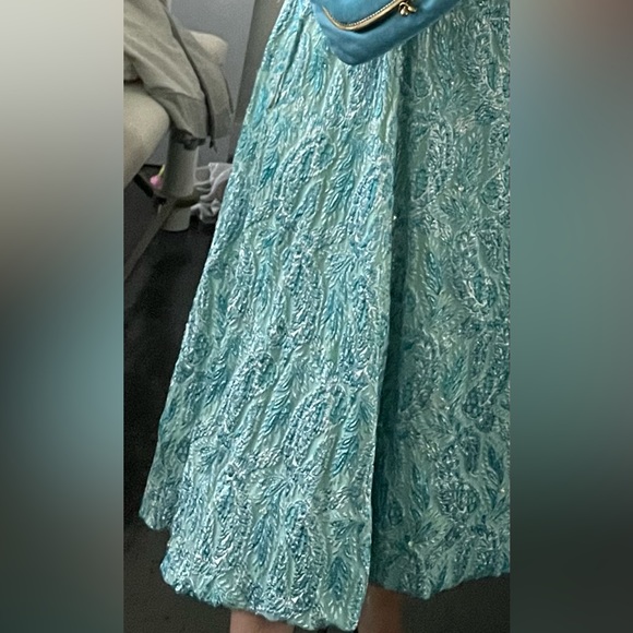 Vintage VOLUP  1950s1960s Brocade tea-length dress. - Picture 5 of 9
